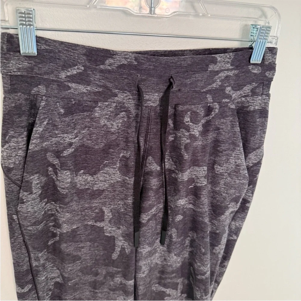 Lululemon Ready To Rulu Jogger Camo Size 4